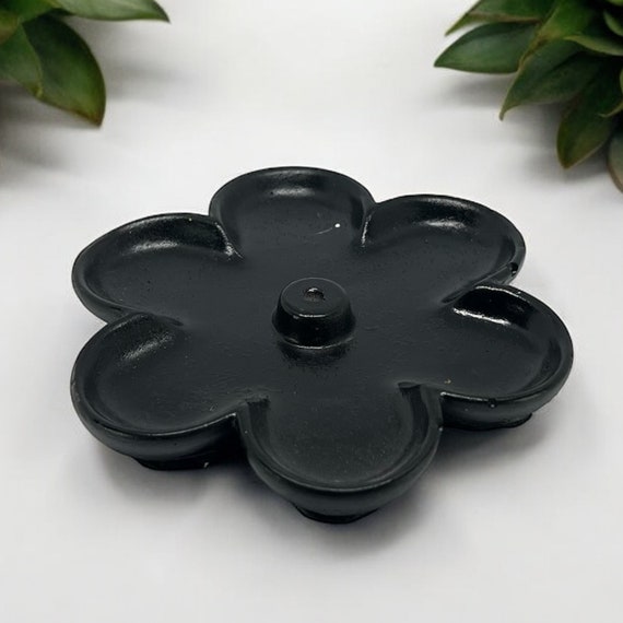 Daisy Shaped Incense Holder, backflow incense burner | meditation gift, home decoration, small incense holder, 8 color options, 15B