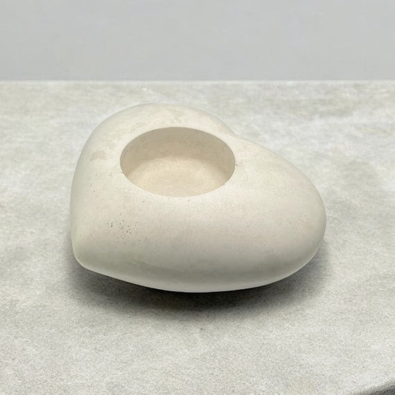Heart-Shaped Candle Holder Set - Small Concrete Home Decor for Housewarming, Best Holiday Gift, Mini Candle Holders for Cozy Vibes, 15B